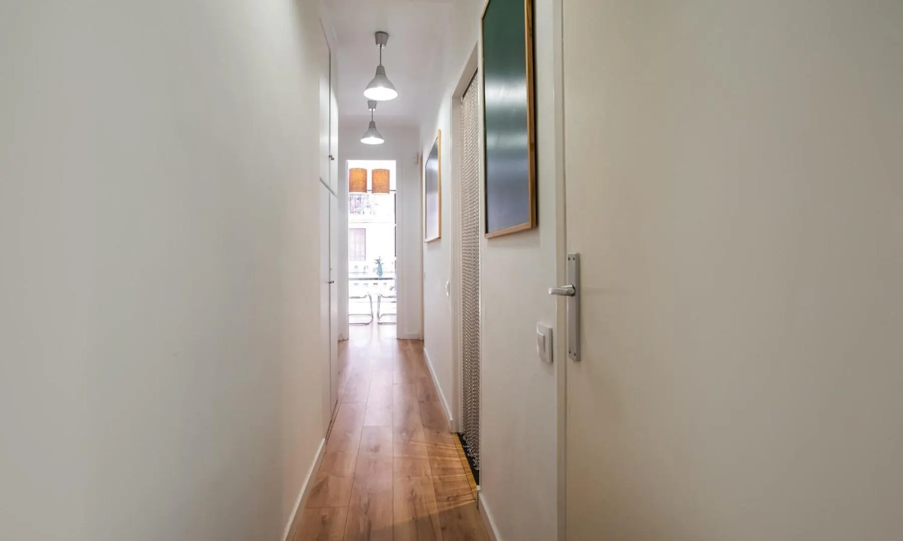 P2Vil1042 Modern & Cozy Apartment Poble Sec Barcelona